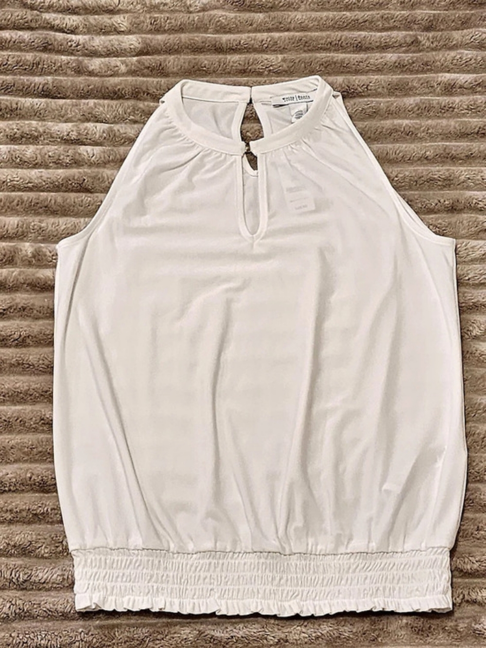 White House Black Market Sport Imperial Top Sleeveless White Top Size Small NWT
